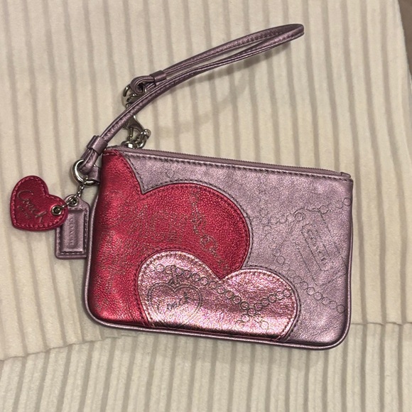 Y2K Coach Poppy Metallic Pink and Purple Heart Wristlet